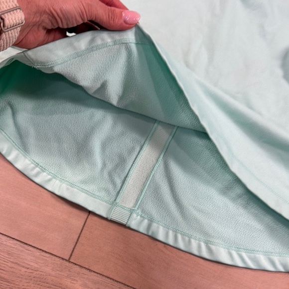 Under Armour Women’s Mint Green Half-Zip Pullover - Picture 4 of 11